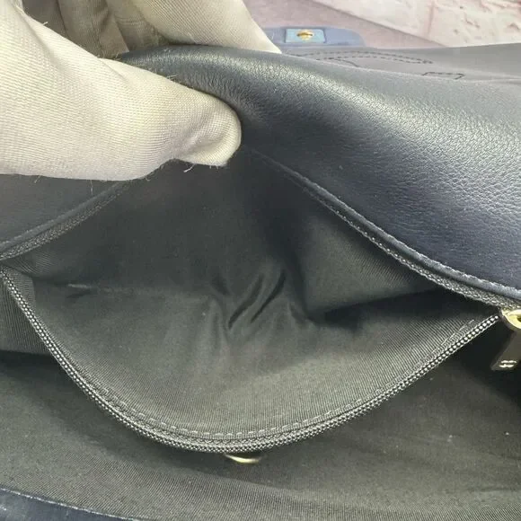 CHANEL Lambskin Quilted Medium Graphic Flap Navy Black - Picture 14 of 16